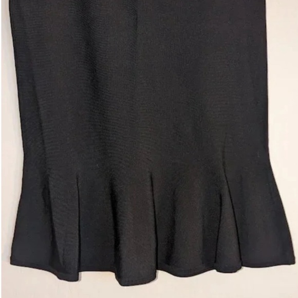 NWT Michael Kors Fit and Flare Skirt - M - Picture 2 of 6